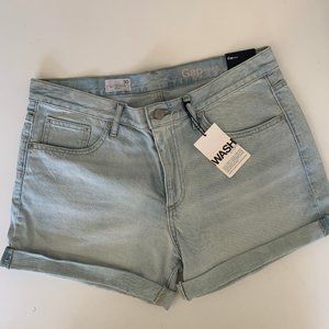 Gap Sexy Boyfriend Shorts NWT Sz 30